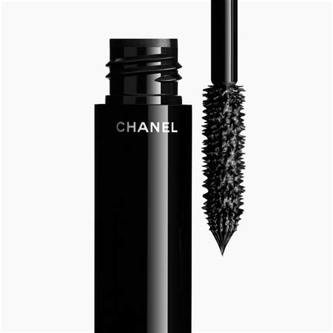 le volume de chanel waterproof.